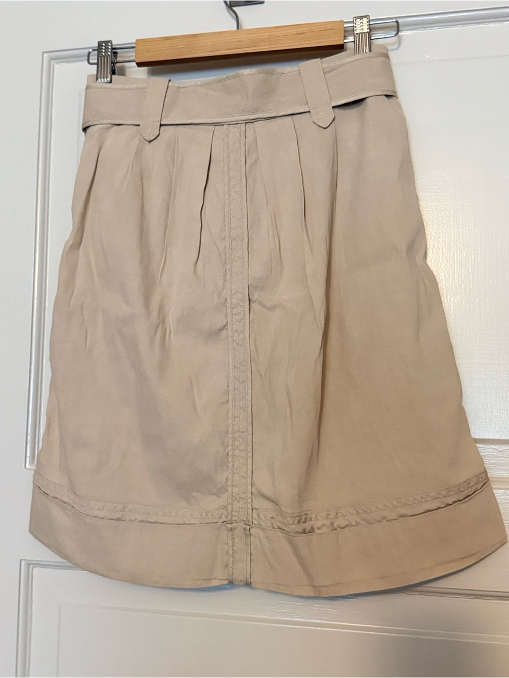 Elie Tahari Beige Cotton Blend Skirt with Tie Waist - Picture 3 of 7
